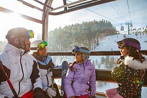 The Hythe, a Luxury Collection Resort, Vail