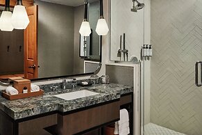 The Hythe, a Luxury Collection Resort, Vail