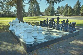 Seventh Mountain Resort