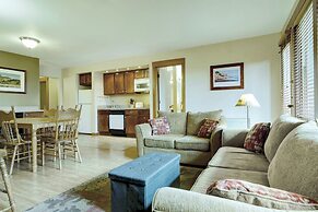 Seventh Mountain Resort