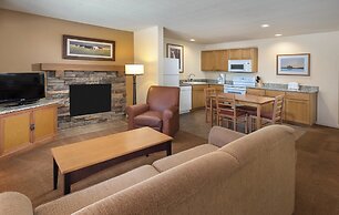 Seventh Mountain Resort