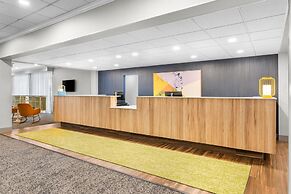 Spark by Hilton Lockport