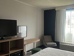 Lockport Hotel