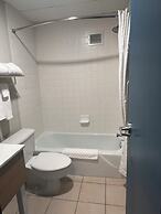 Lockport Hotel