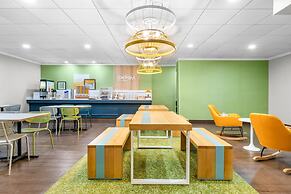 Spark by Hilton Lockport