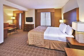 La Quinta Inn & Suites by Wyndham Danbury