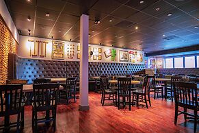 La Quinta Inn & Suites by Wyndham Danbury