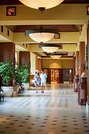 Hilton Grand Vacations Club Grand Waikikian Honolulu