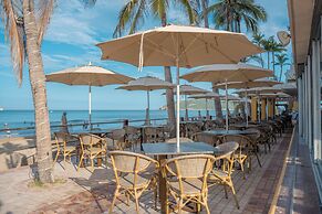 SUITES LAS FLORES BEACH MAZATLAN