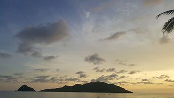 Las Flores Beach Resort