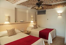 SUITES LAS FLORES BEACH MAZATLAN