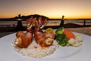SUITES LAS FLORES BEACH MAZATLAN