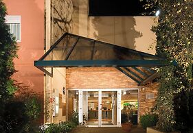 B&B Hotel Grenoble Université 2