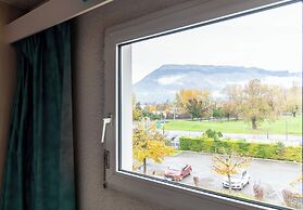 B&B Hotel Grenoble Université 2