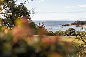 Beachfront At Bicheno