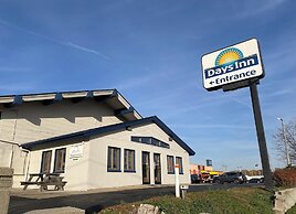 Days Inn by Wyndham West Allis/Milwaukee