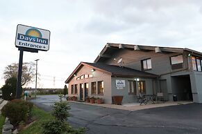 Days Inn by Wyndham West Allis/Milwaukee