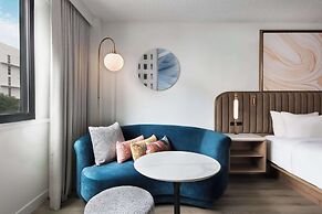 Sonesta Miami Airport