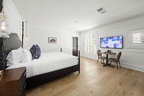 Fairmount Hotel