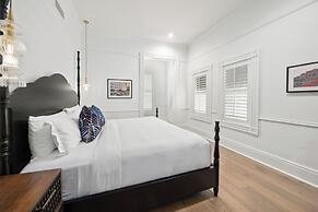 Fairmount Hotel