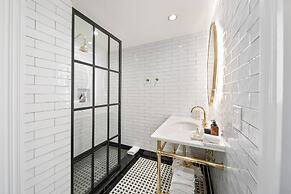 Fairmount Hotel