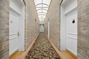 Fairmount Hotel, in the Unbound Collection by Hyatt