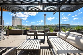 Fairmount Hotel, in the Unbound Collection by Hyatt