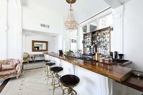 Fairmount Hotel, in the Unbound Collection by Hyatt