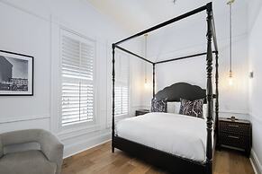 Fairmount Hotel