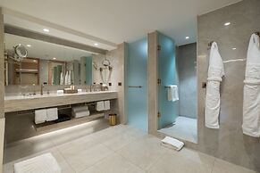 Mandarin Oriental, Santiago