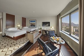 Mandarin Oriental, Santiago