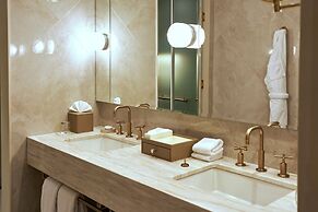 Mandarin Oriental, Santiago