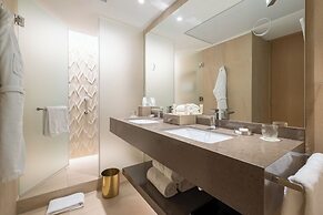 Mandarin Oriental, Santiago