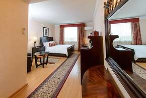 Norwalk Inn & Conference Center