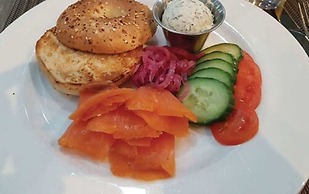 Four Points by Sheraton Detroit Novi