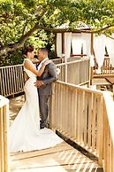 Grotto Bay Beach Resort