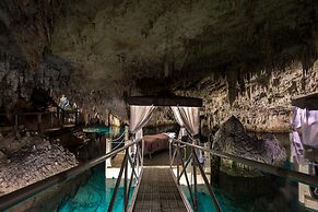 Grotto Bay Beach Resort