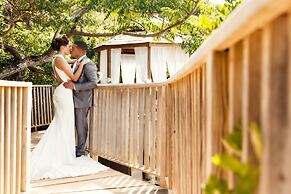 Grotto Bay Beach Resort