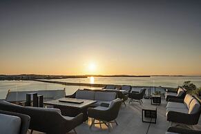 Grotto Bay Beach Resort