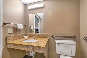 Motel 6 Elk Grove Village, IL - O'Hare