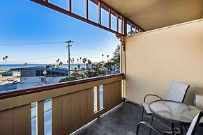 Howard Johnson by Wyndham Santa Cruz Beach Boardwalk