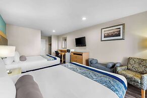 Howard Johnson by Wyndham Santa Cruz Beach Boardwalk