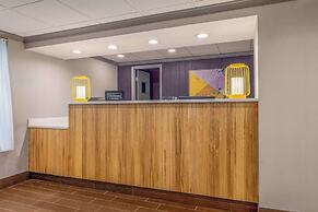 Spark by Hilton Clarks Summit