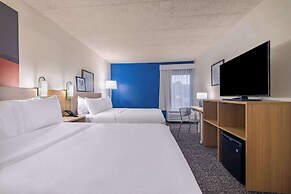 Spark by Hilton Clarks Summit