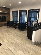 Travelodge by Wyndham Canton/Livonia Area, MI