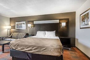 Quality Inn & Suites Stuttgart North