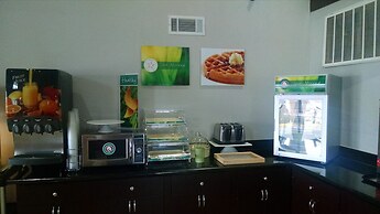 Quality Inn & Suites Stuttgart North