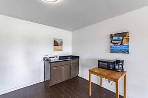 Giddings Executive Inn