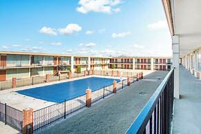 OYO Hotel Oklahoma City South I-35 and SE 29th