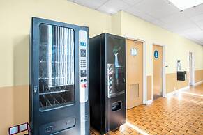 OYO Hotel Oklahoma City South I-35 and SE 29th